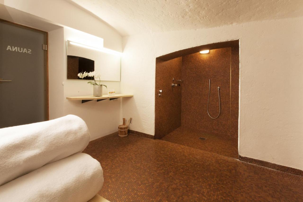 Steiner - In - Out * Zell am See